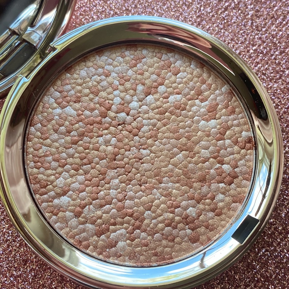 Ciate London Confetti Highlighter